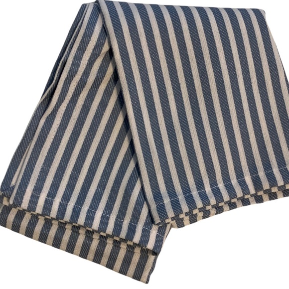 Levi’s Blue and White Striped Flour Sack Towel - Picture 4 of 15